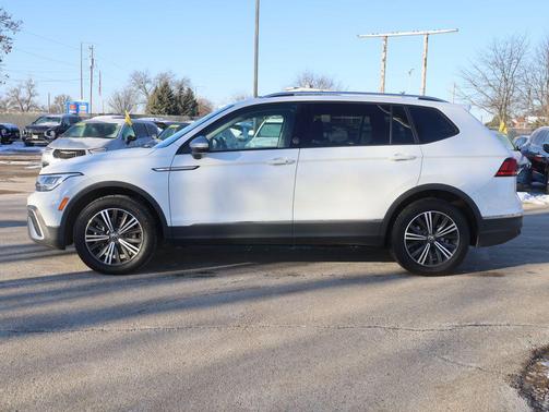 2024 Volkswagen Tiguan 2.0T Wolfsburg Edition