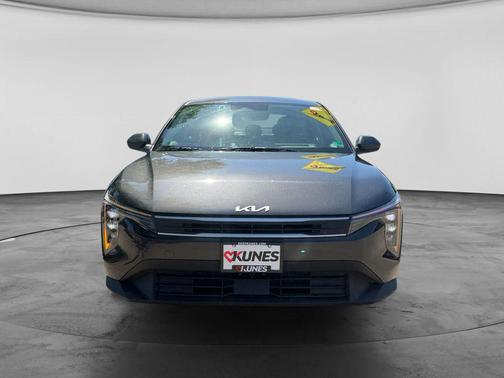 Interstellar Gray 2025 Kia K4 LXS