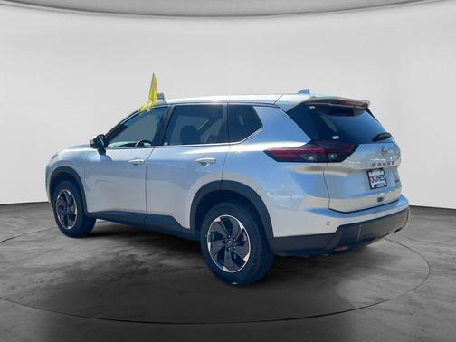 Brilliant Silver Metallic 2024 Nissan Rogue SV