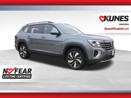2024 Volkswagen Atlas 2.0T SE w/Technology 4MOTION