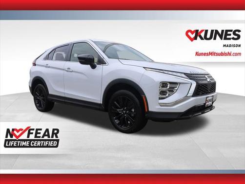 2024 Mitsubishi Eclipse Cross LE