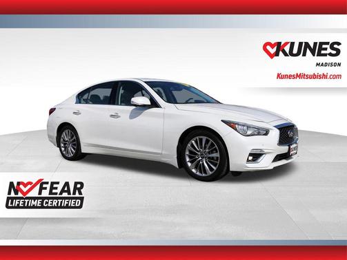 Majestic White 2023 INFINITI Q50 3.0t LUXE