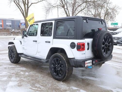 2022 Jeep Wrangler Unlimited 4xe Sahara