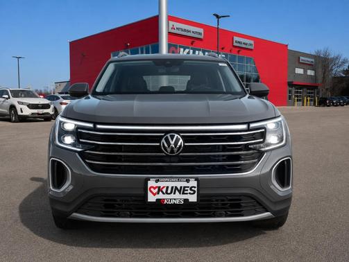 Gray 2025 Volkswagen Atlas 2.0T SE w/Technology 4MOTION