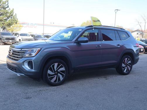 Gray 2025 Volkswagen Atlas 2.0T SE w/Technology 4MOTION