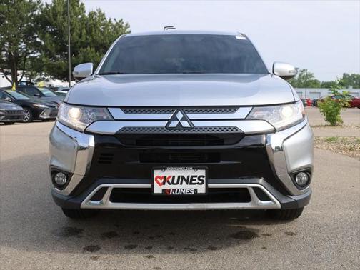 2019 Mitsubishi Outlander SE
