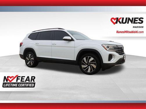 2024 Volkswagen Atlas 2.0T SE w/Technology 4MOTION