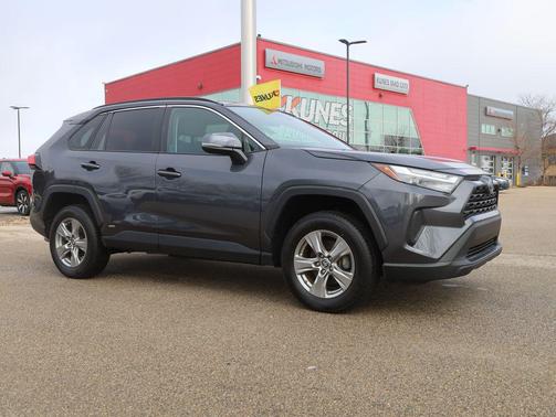 2024 Toyota RAV4 Hybrid LE