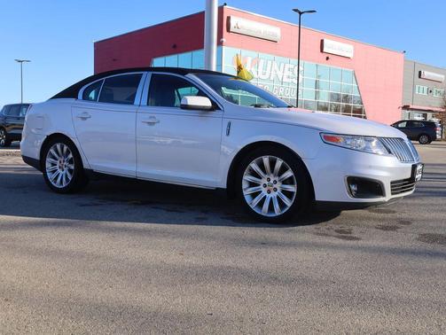 2010 Lincoln MKS Base