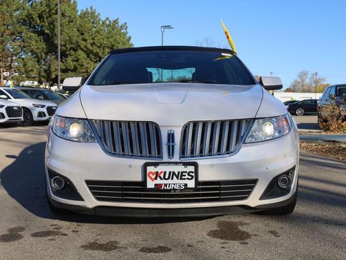 2010 Lincoln MKS Base