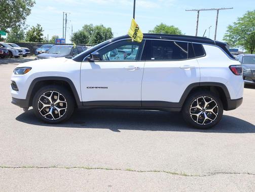 Bright White Clearcoat 2025 Jeep Compass Limited