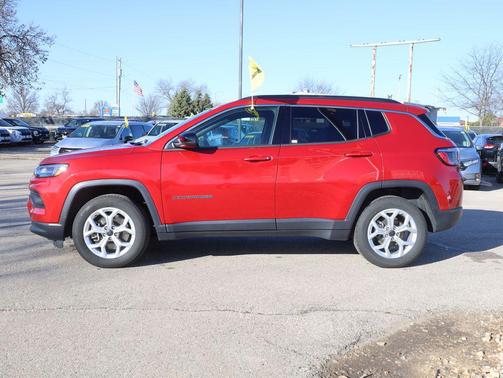 2025 Jeep Compass Latitude
