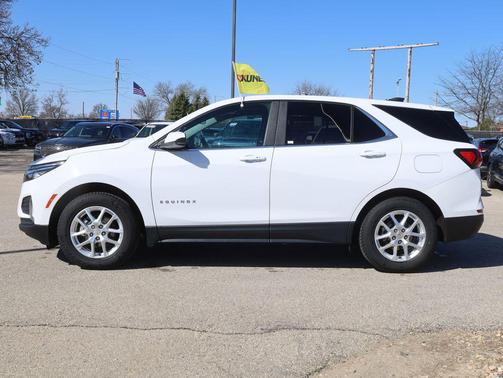 Summit White 2024 Chevrolet Equinox 1LT
