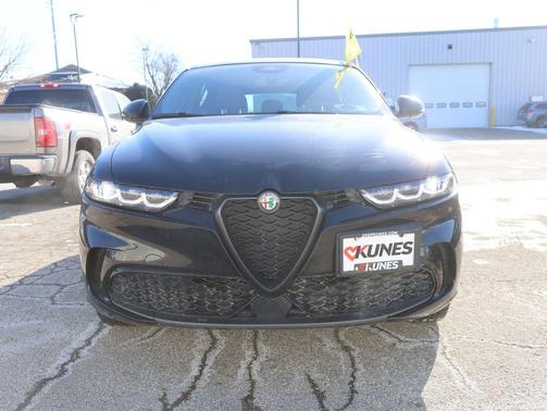 2024 Alfa Romeo Tonale Veloce EAWD