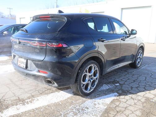 2024 Alfa Romeo Tonale Veloce EAWD