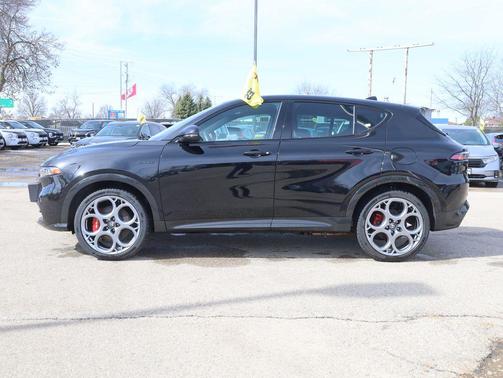 2024 Alfa Romeo Tonale Veloce EAWD