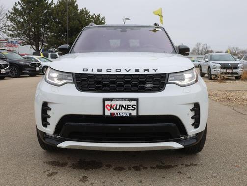 White 2022 Land Rover Discovery P300 S R-Dynamic