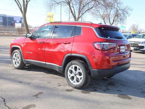 2025 Jeep Compass Latitude