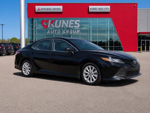 Midnight Black Metallic 2020 Toyota Camry LE