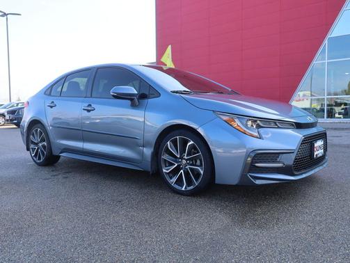 Celestite 2020 Toyota Corolla SE