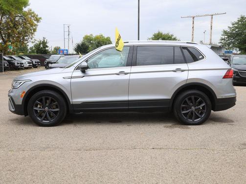 2024 Volkswagen Tiguan 2.0T SE 4MOTION