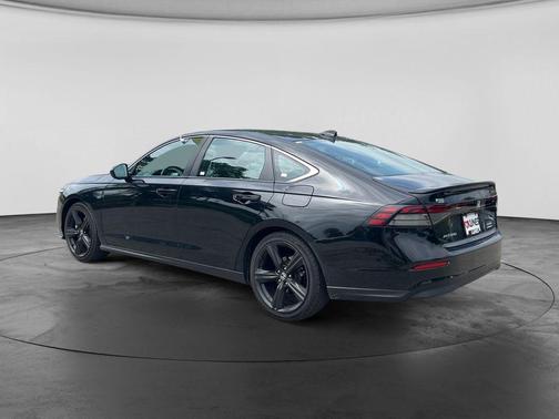 Crystal Black Pearl 2024 Honda Accord Hybrid Sport