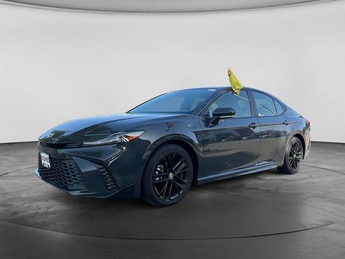 Underground 2025 Toyota Camry SE