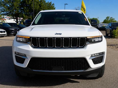 Bright White 2023 Jeep Grand Cherokee Limited