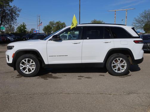 Bright White 2023 Jeep Grand Cherokee Limited