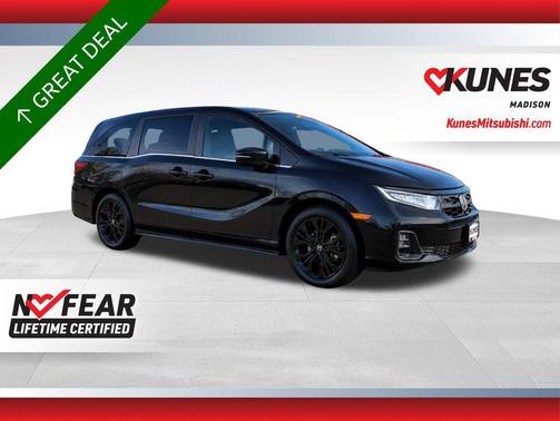 Crystal Black Pearl 2025 Honda Odyssey Sport-L