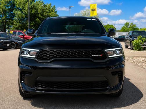 DB Black Clearcoat 2026 Dodge Durango GT