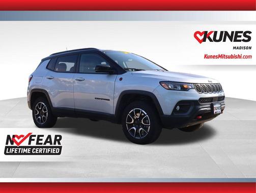 2024 Jeep Compass Trailhawk