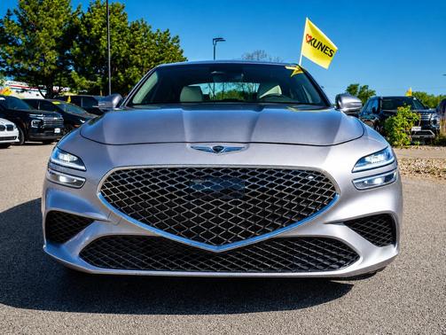 Savile Silver 2025 Genesis G70 2.5T RWD