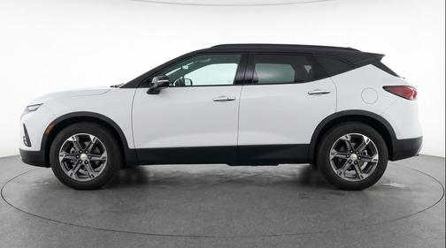 Summit White 2025 Chevrolet Blazer 2LT