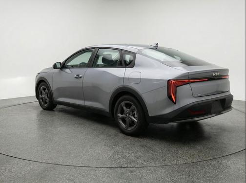 Steel Gray 2025 Kia K4 LXS