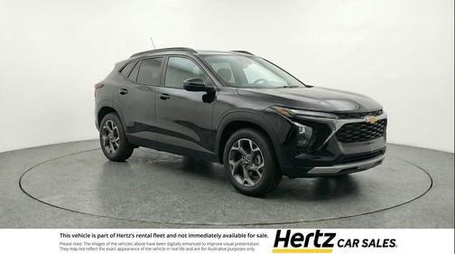 Mosaic Black Metallic 2025 Chevrolet Trax LT