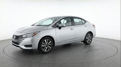 Brilliant Silver Metallic 2025 Nissan Versa 1.6 SV