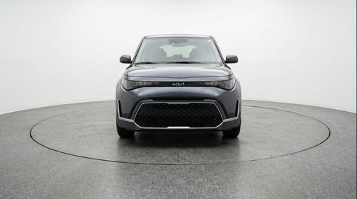 Gravity Gray 2025 Kia Soul LX