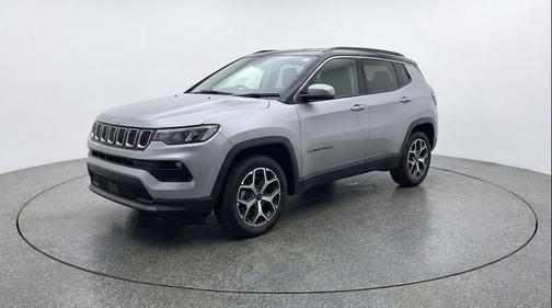 Silver Zynith Metallic Clearcoat 2025 Jeep Compass Limited