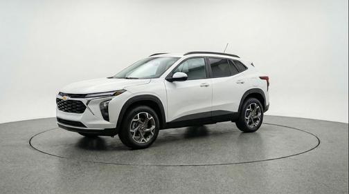 Summit White 2025 Chevrolet Trax LT