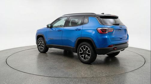 Hydro Blue Pearlcoat 2025 Jeep Compass Trailhawk