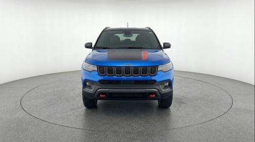 Hydro Blue Pearlcoat 2025 Jeep Compass Trailhawk