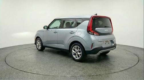 Steel Gray 2025 Kia Soul LX