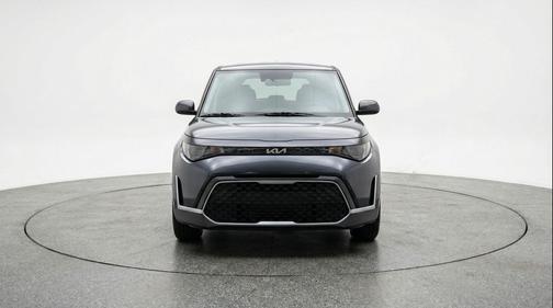 Gravity Gray 2025 Kia Soul LX