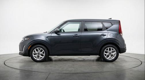 Gravity Gray 2025 Kia Soul LX