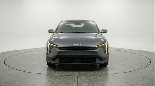 Interstellar Gray 2025 Kia K4 LXS