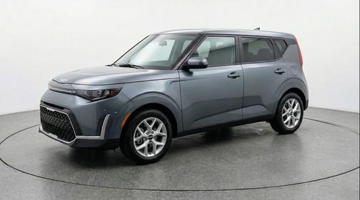 Gravity Gray 2025 Kia Soul LX
