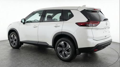 Everest White Pearl Tricoat 2025 Nissan Rogue SV