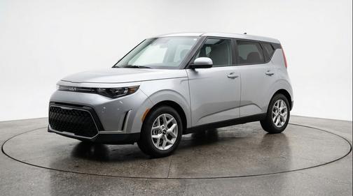Steel Gray 2025 Kia Soul LX