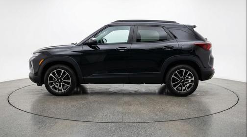 Mosaic Black Metallic 2025 Chevrolet Trailblazer LT
